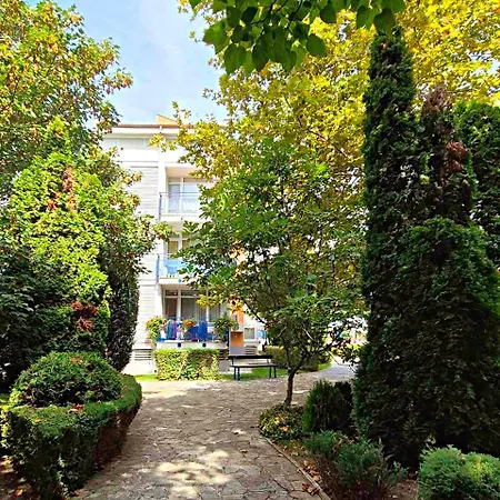 Апартамент Family Elit1