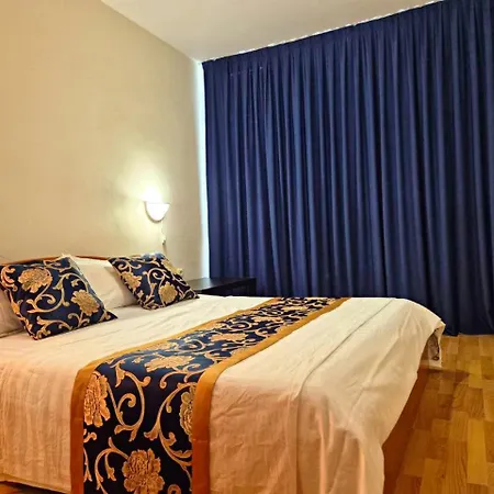 Апартамент Family Elit1