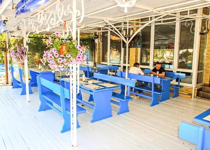 Family Elit1 Σάνι Μπιτς